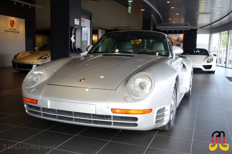 028-Porsche-959-USA-Federalized.JPG